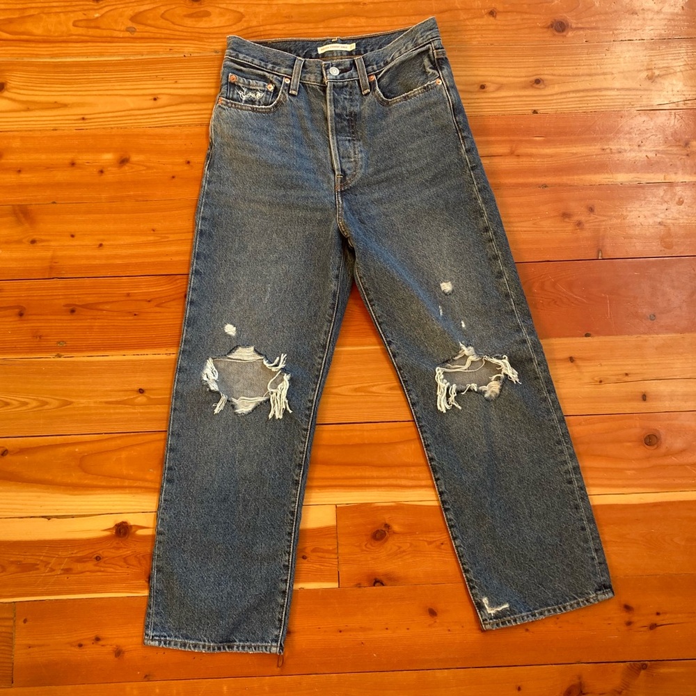 Levi ribcage straight ankle jeans
